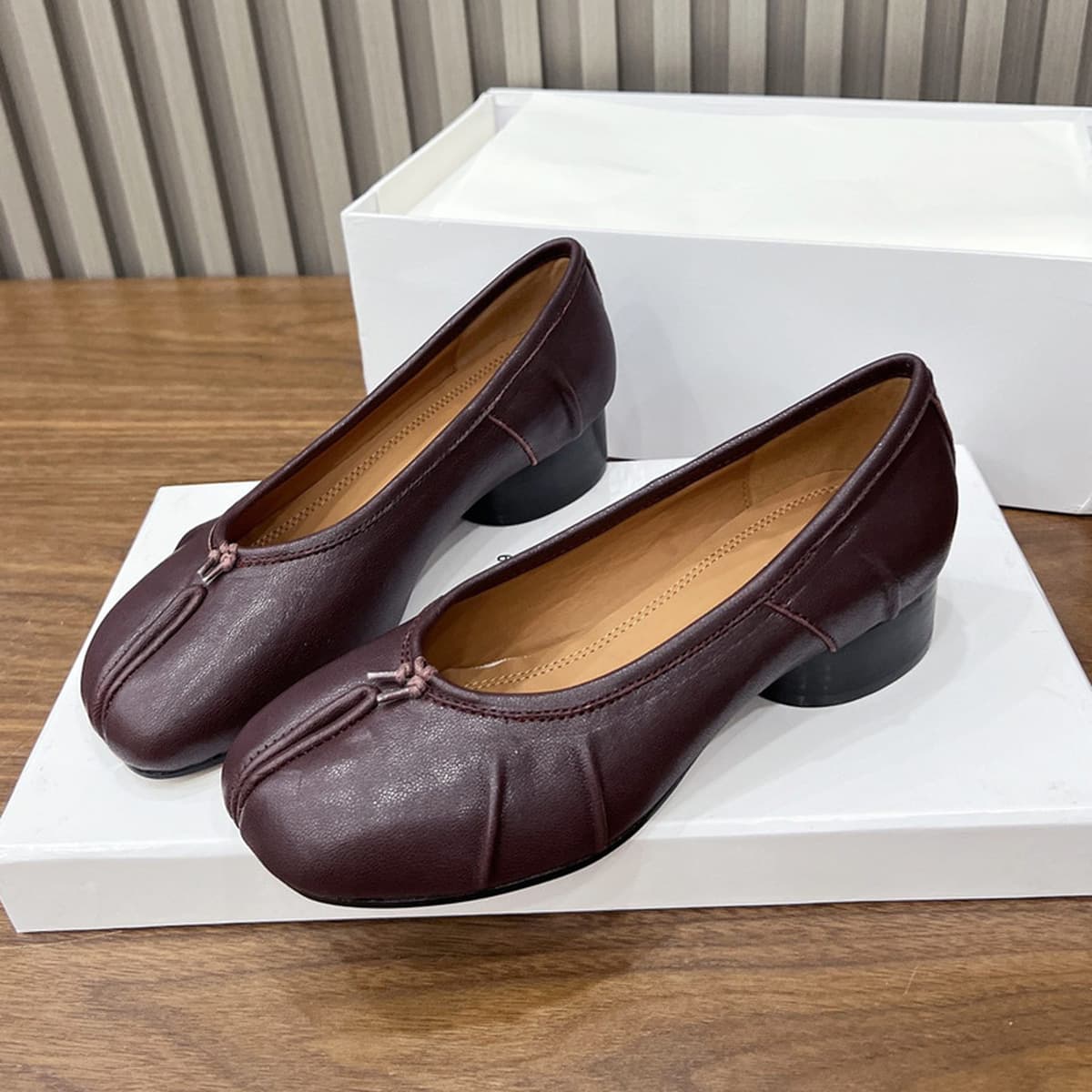 Гуанчжоу, высокая версия, прямые продажи с фабрики, женские туфли на среднем каблуке с раздельным носком, балетки из...