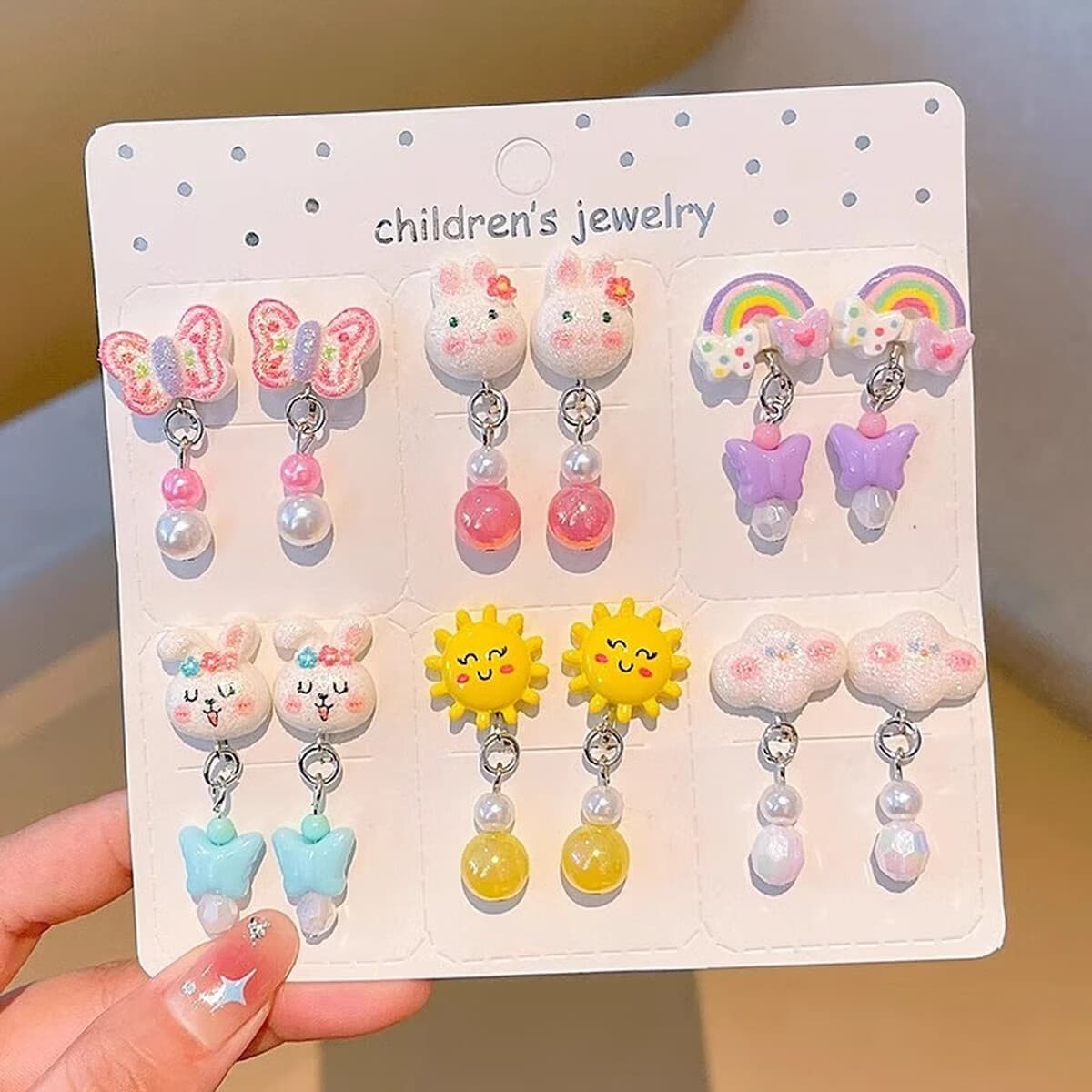 Детские прозрачные цветочные зажимы для ушей 2025 новые аксессуары для девочек без пирсинга украшения для ушей детские...