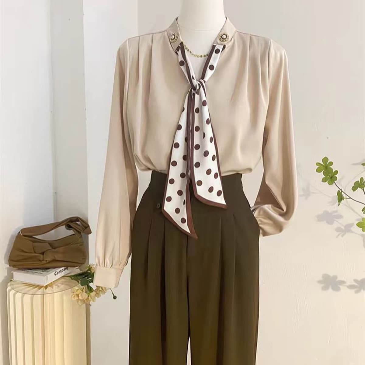 Шифоновая женская блузка для ранней весны и осени, новая модель весна-осень 2026, дизайнерская женская блузка премиум-класса...