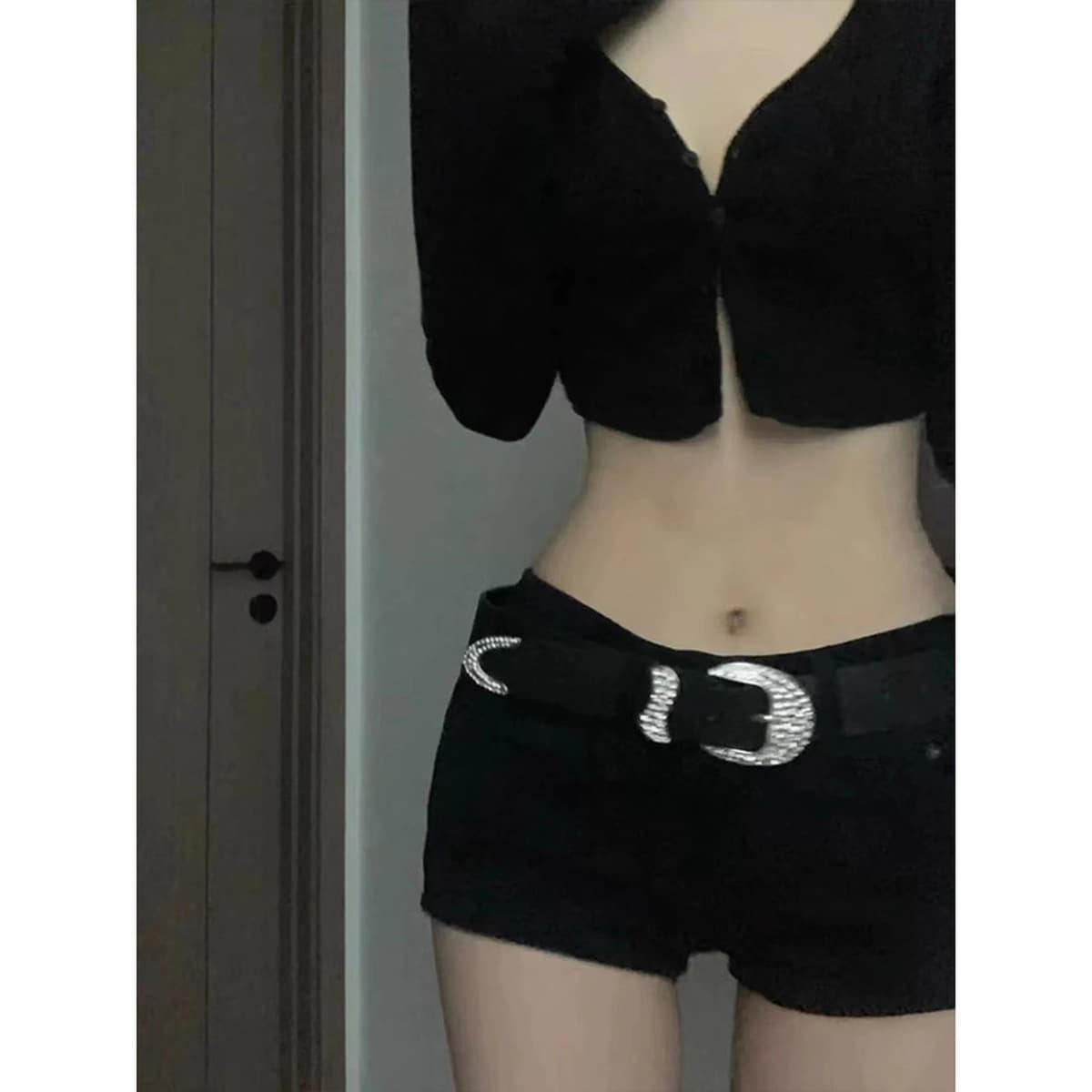 Американские горячие девушки с высокой талией и прямыми джинсовыми шортами женские летние новые тонкие короткие черные шорты