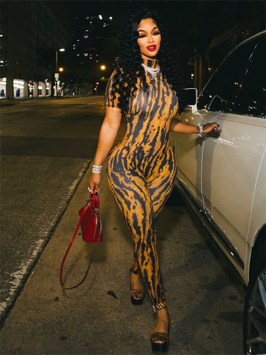 D9758 Amazon, популярная в Европе и Америке женская одежда, сексуальный комбинезон в полоску с принтом на спине и короткими...