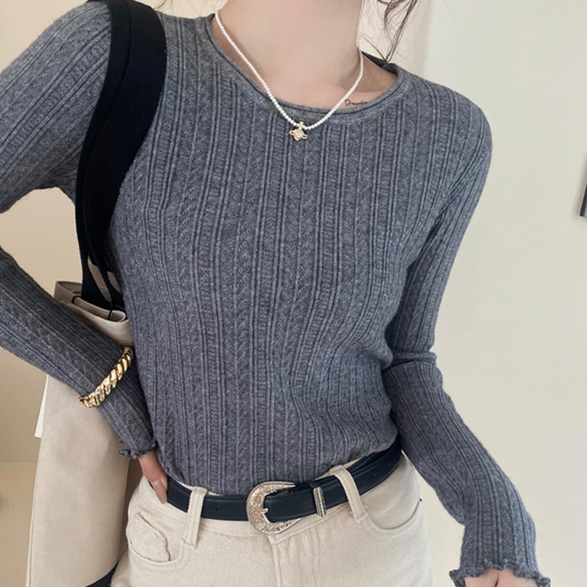 Изогнутый белый деревянный ушной свитер с половинным вырезом женский осенний и зимний новый текстурный свитер с нижней...