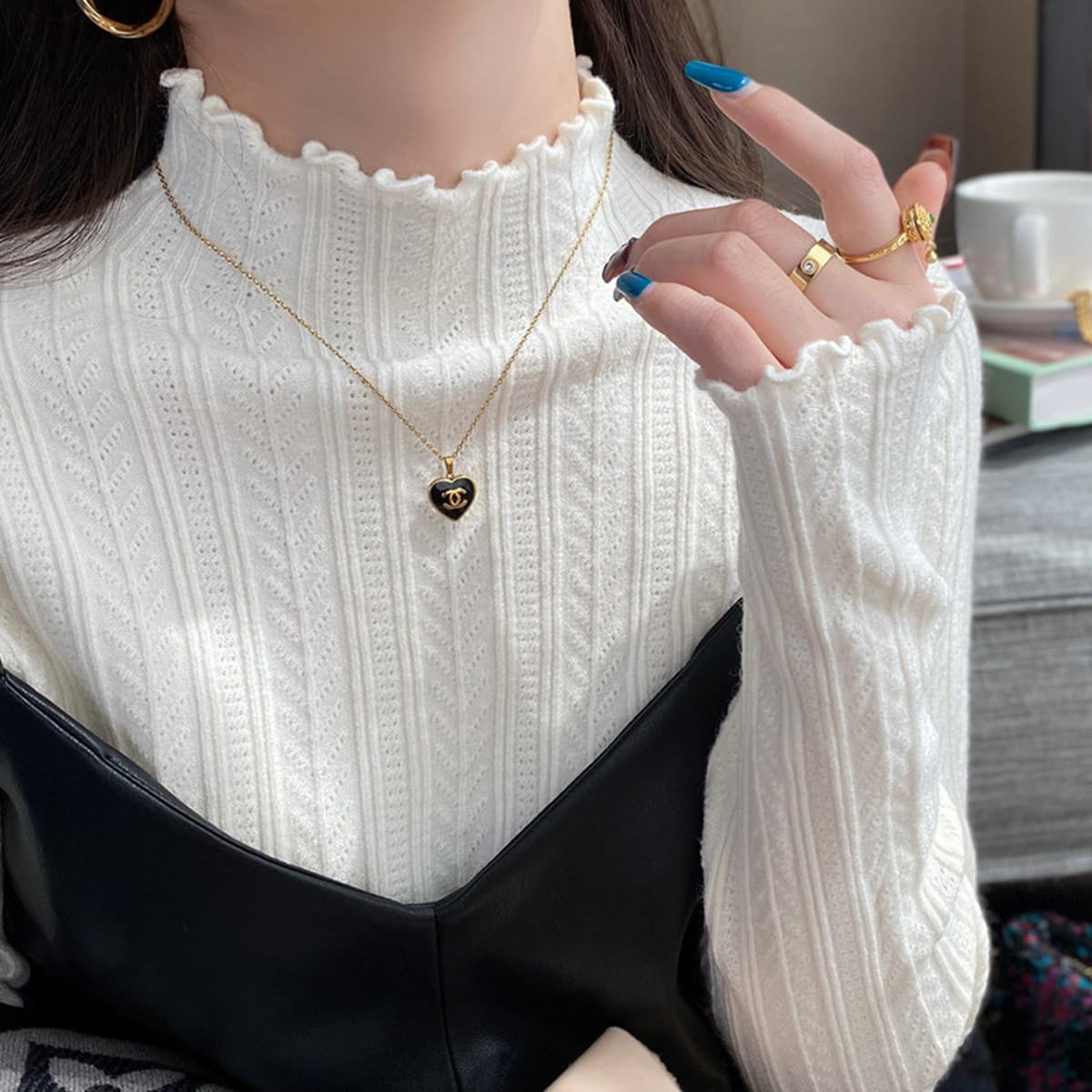 Изогнутый белый деревянный ушной свитер с половинным вырезом женский осенний и зимний новый текстурный свитер с нижней...