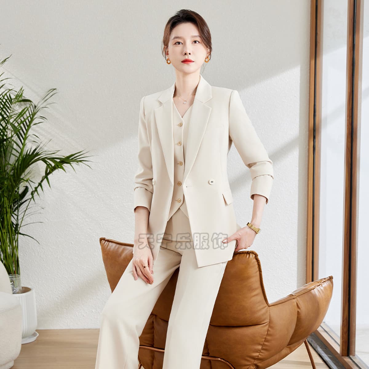 Костюмный комплект, деловой наряд, элегантный женский пиджак, осенняя женская формальная одежда, нежный стиль рабочей...