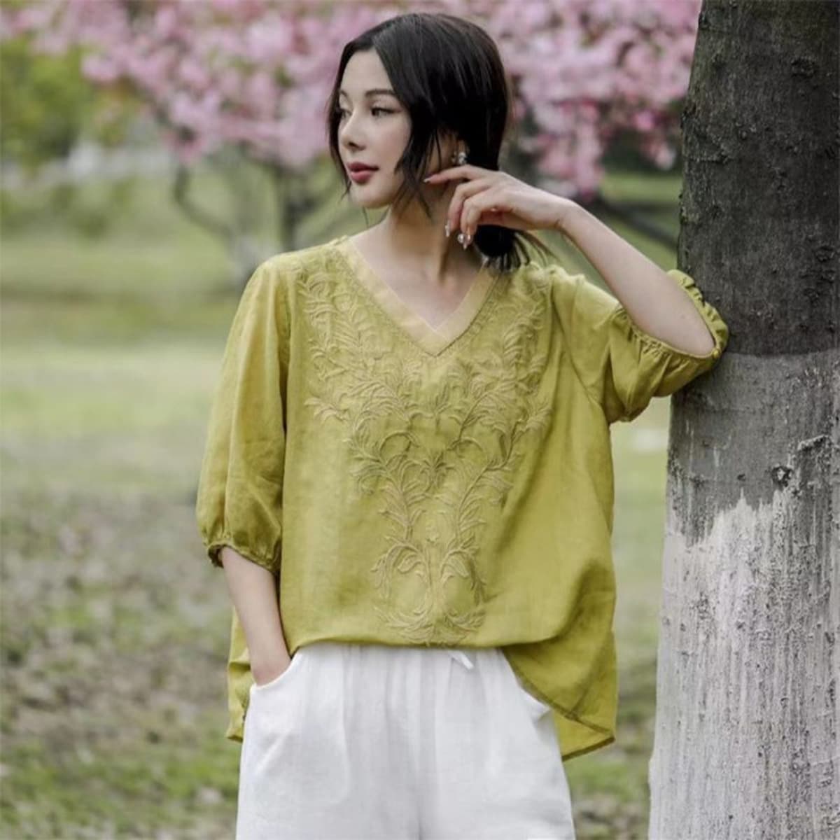 Высококачественная хлопковая и льняная вышивка рубашка женская лето 2023 года