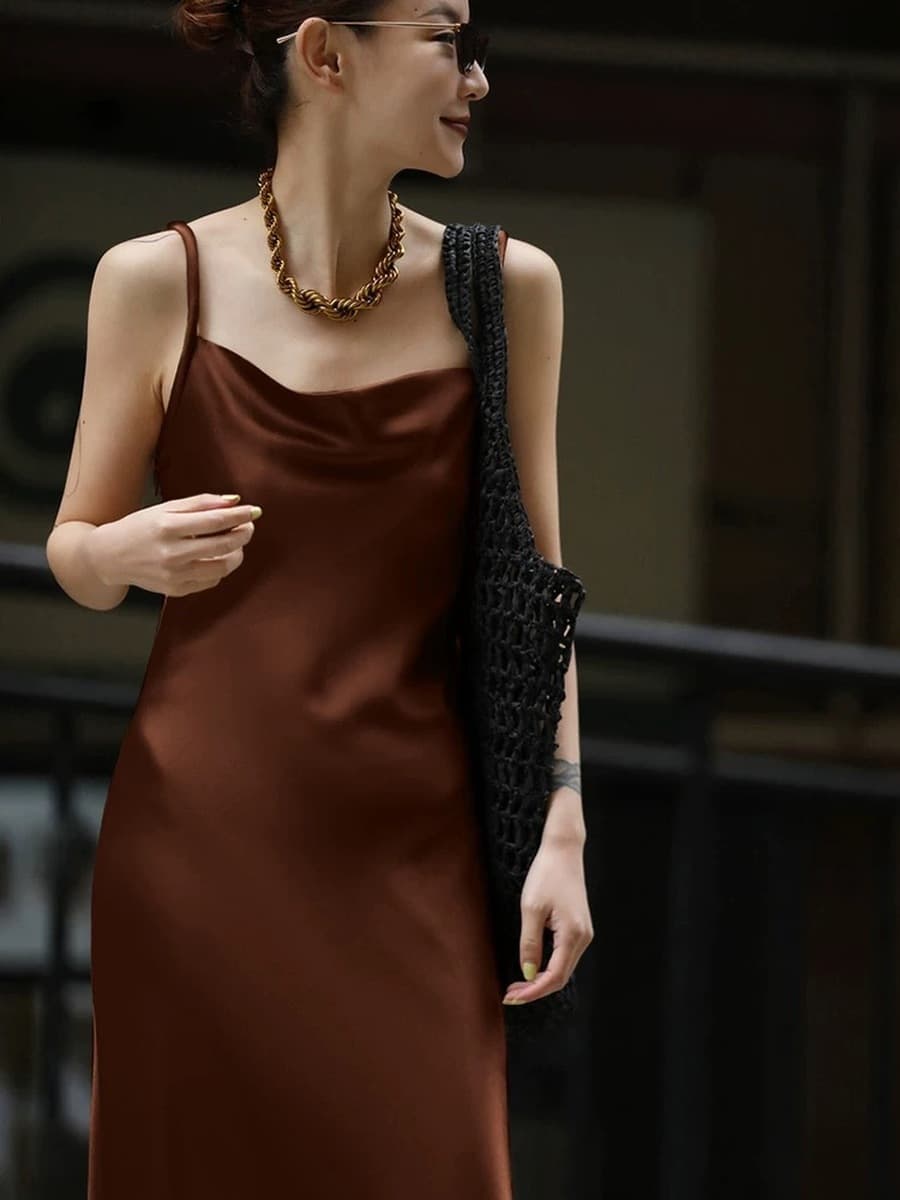 Длинное платье свободного кроя для высоких женщин, длинное платье из триацетатного атласа с драпированным вырезом и...