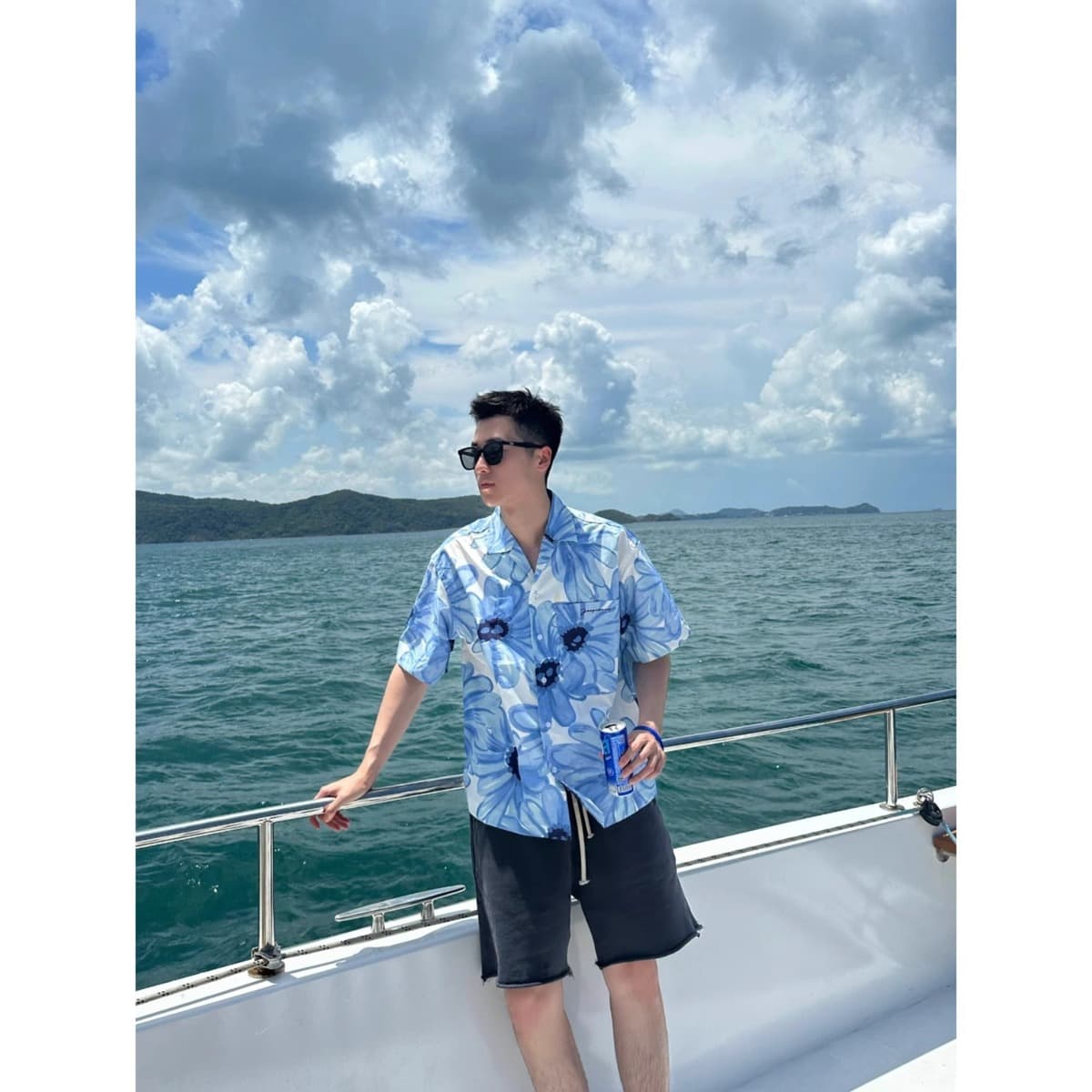 Летняя синяя мужская рубашка с короткими рукавами, высококачественная красивая рубашка из ледяного шелка с кубинским...