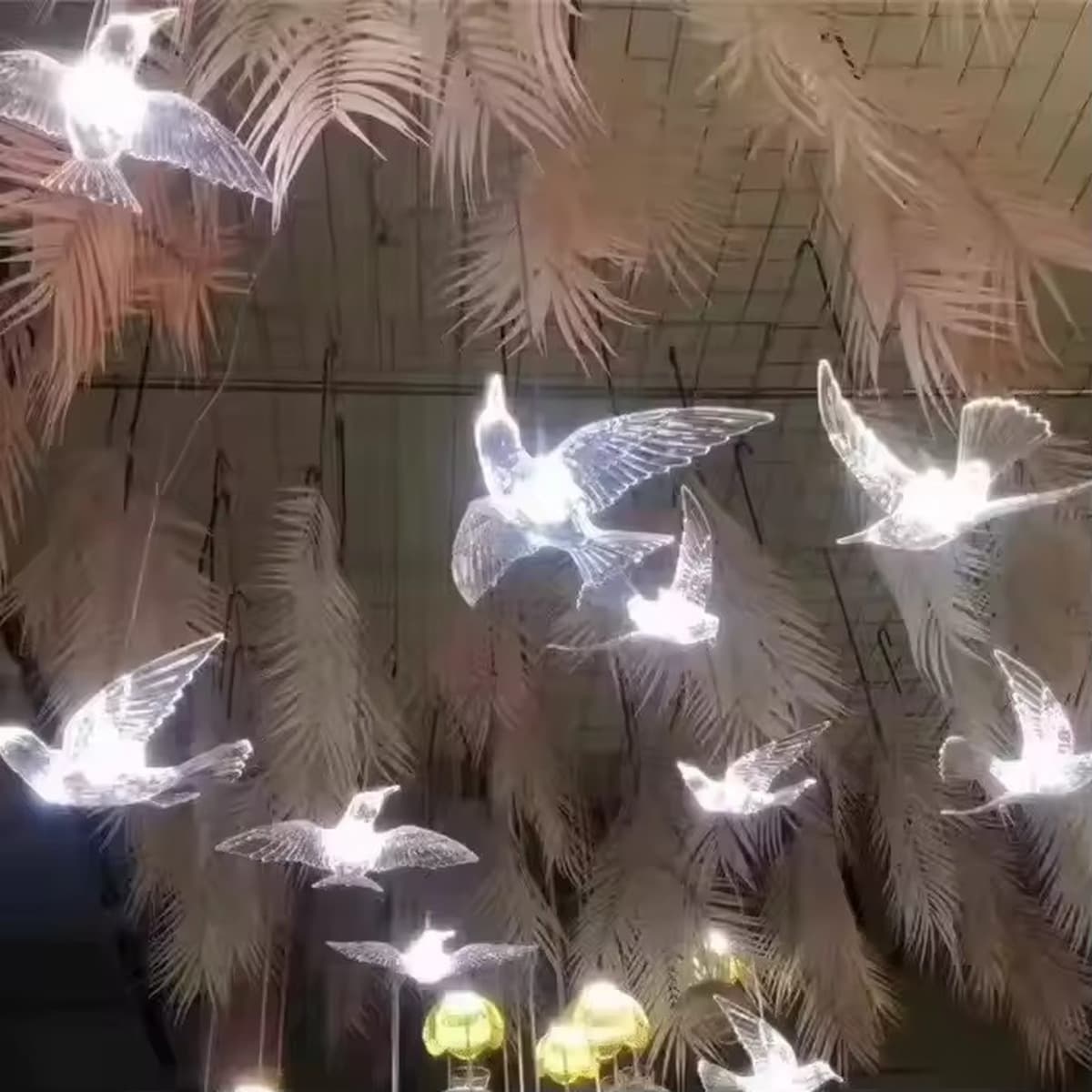 Птицы Люстра Свадебное оформление сцены потолочные светильники украшения дома прозрачные хрустальные светильники светящиеся...