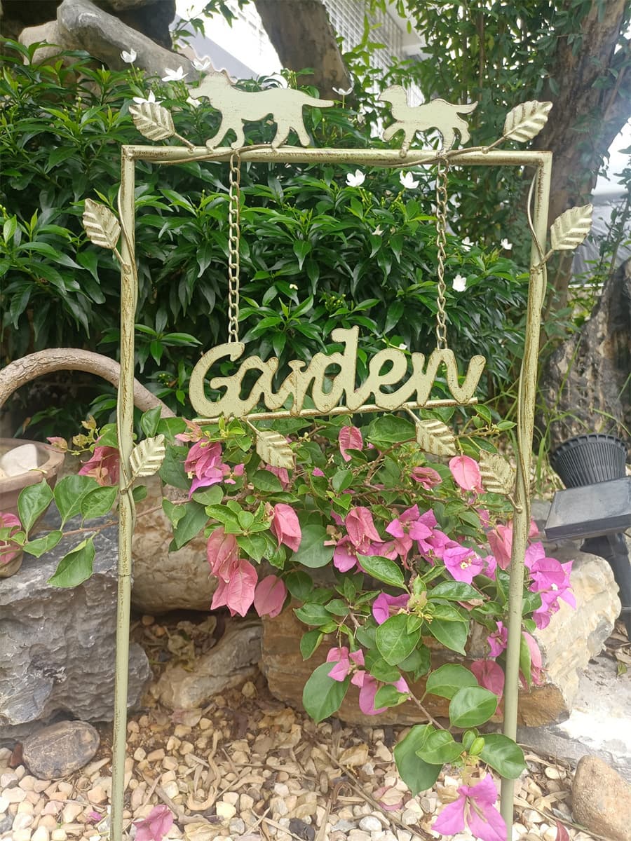 Внешняя торговля Амазонка взрывы кованого железа цветок два щенка сад цветочный горшок альпинистская рама украшения виллы