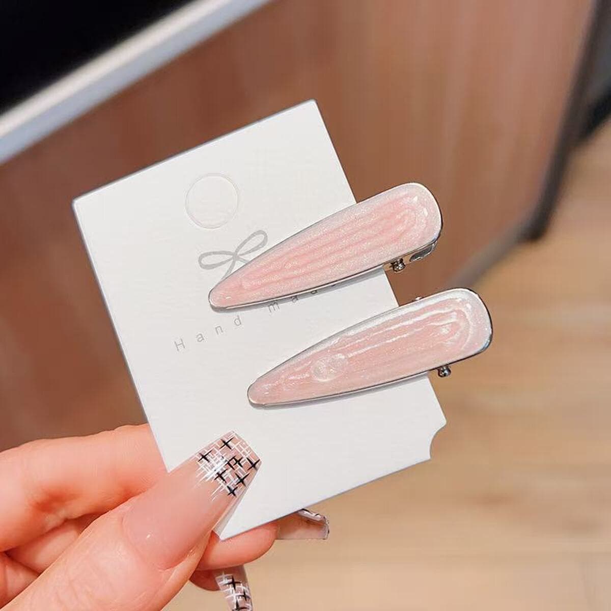 Новая розовая заколка для волос с высокой значением