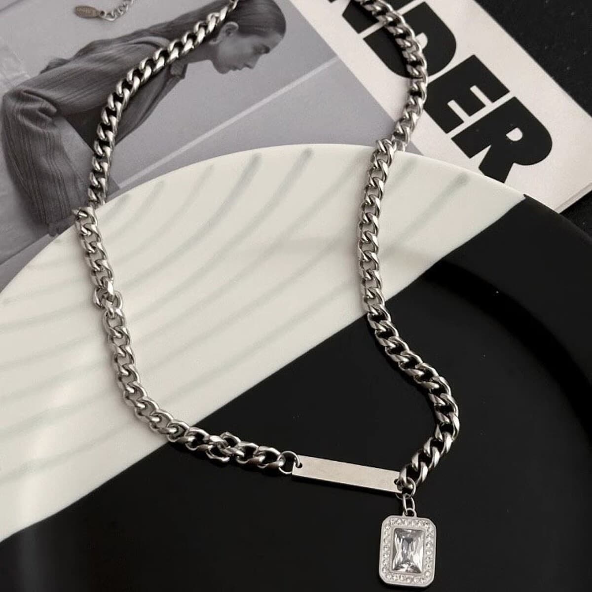 Ожерелье мужская титановая сталь не выцветает минималистские дикие украшения женская цепочка свитера новая модная личность...