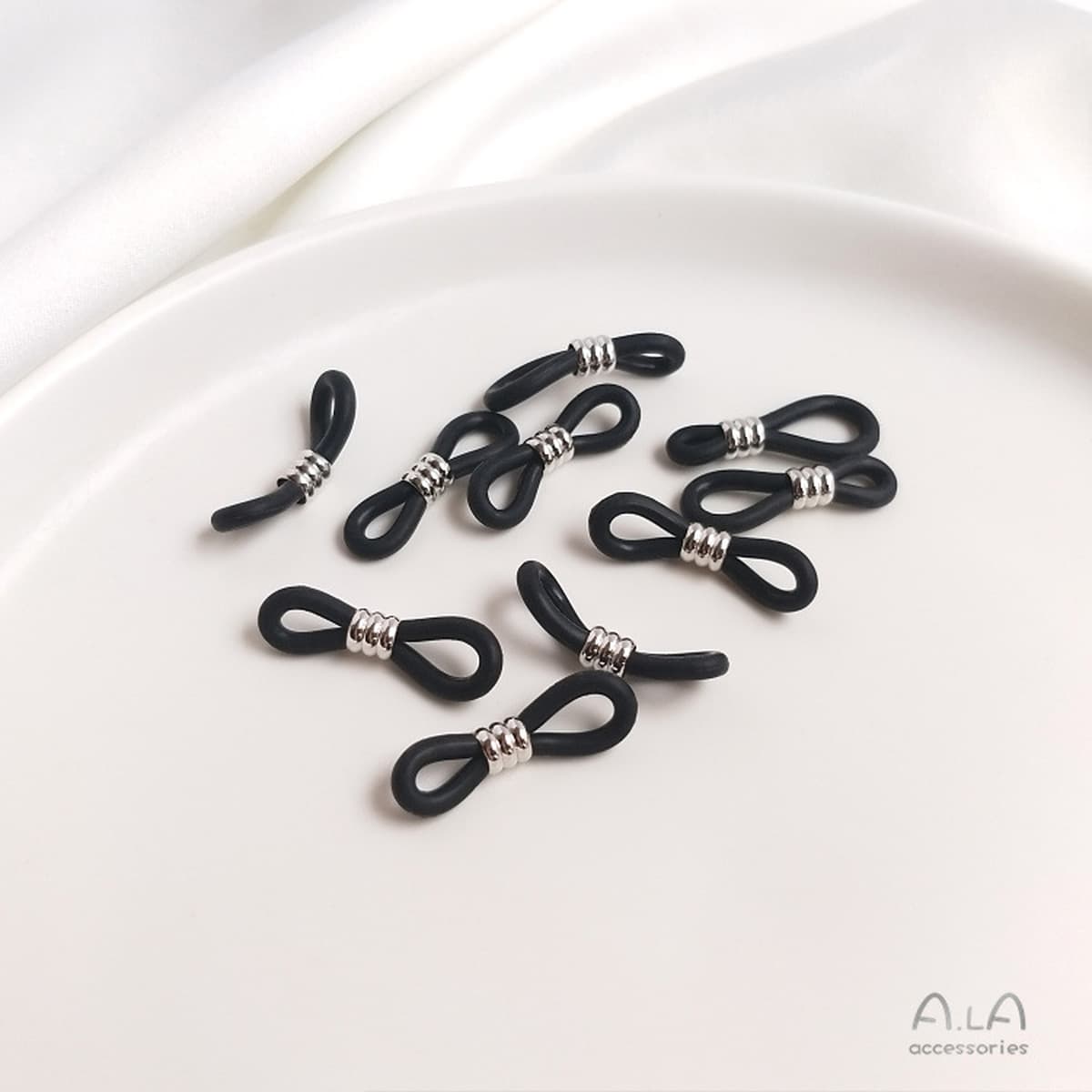 Охлажденный цвет медный позолоченный золотой противоскользящий силиконовый круг 8 слов пряжка ручной работы