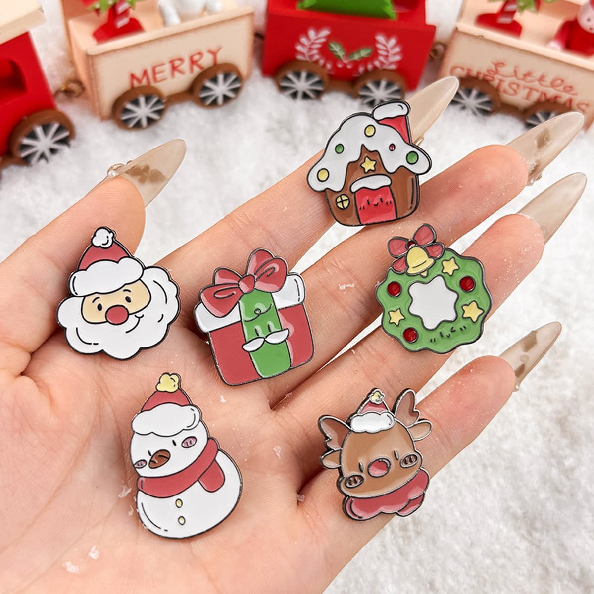 Брошь-значок Санта-Клаус, металлическая, в стиле мультфильма, с индивидуальным дизайном, рождественская брошь для одежды и...