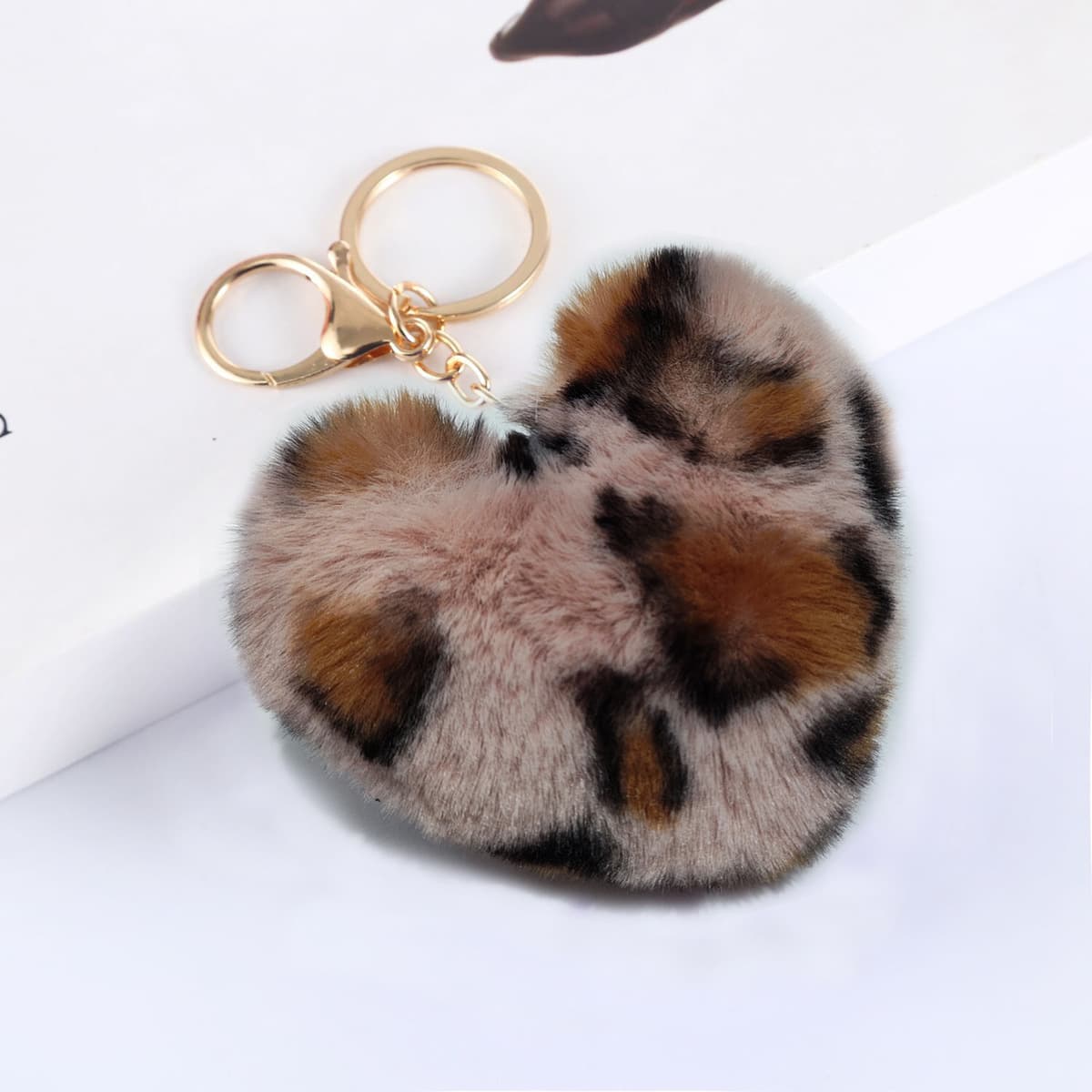 Радужная любовь мех мяч брелок персик сердце плюшевые автомобильные аксессуары Леопард пара сердце кулон производители оптом