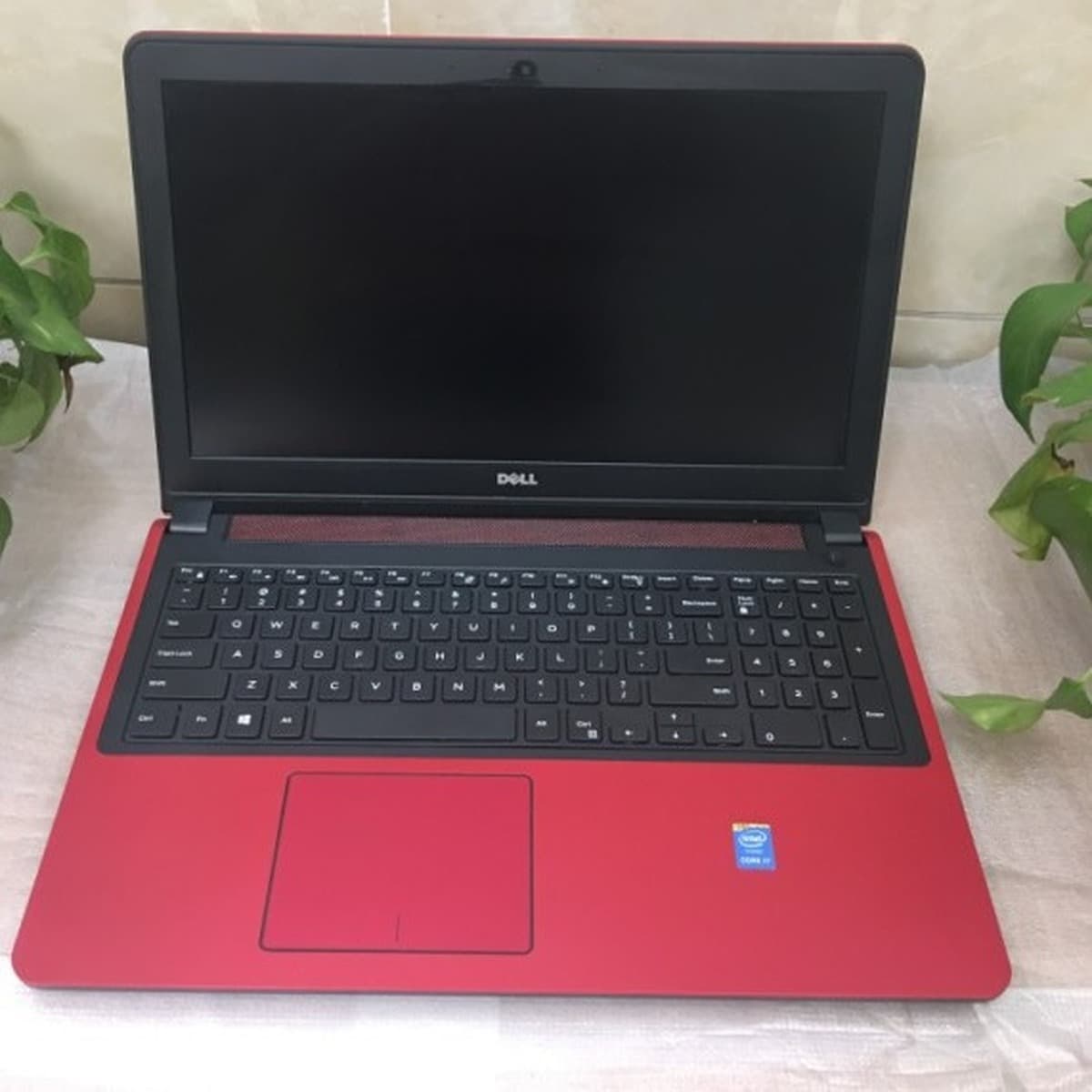 5577 Game Box 7559 Ноутбук I7GTX96010504G Игровой ноутбук с дискретной видеокартой и твердотельным накопителем Графическая...