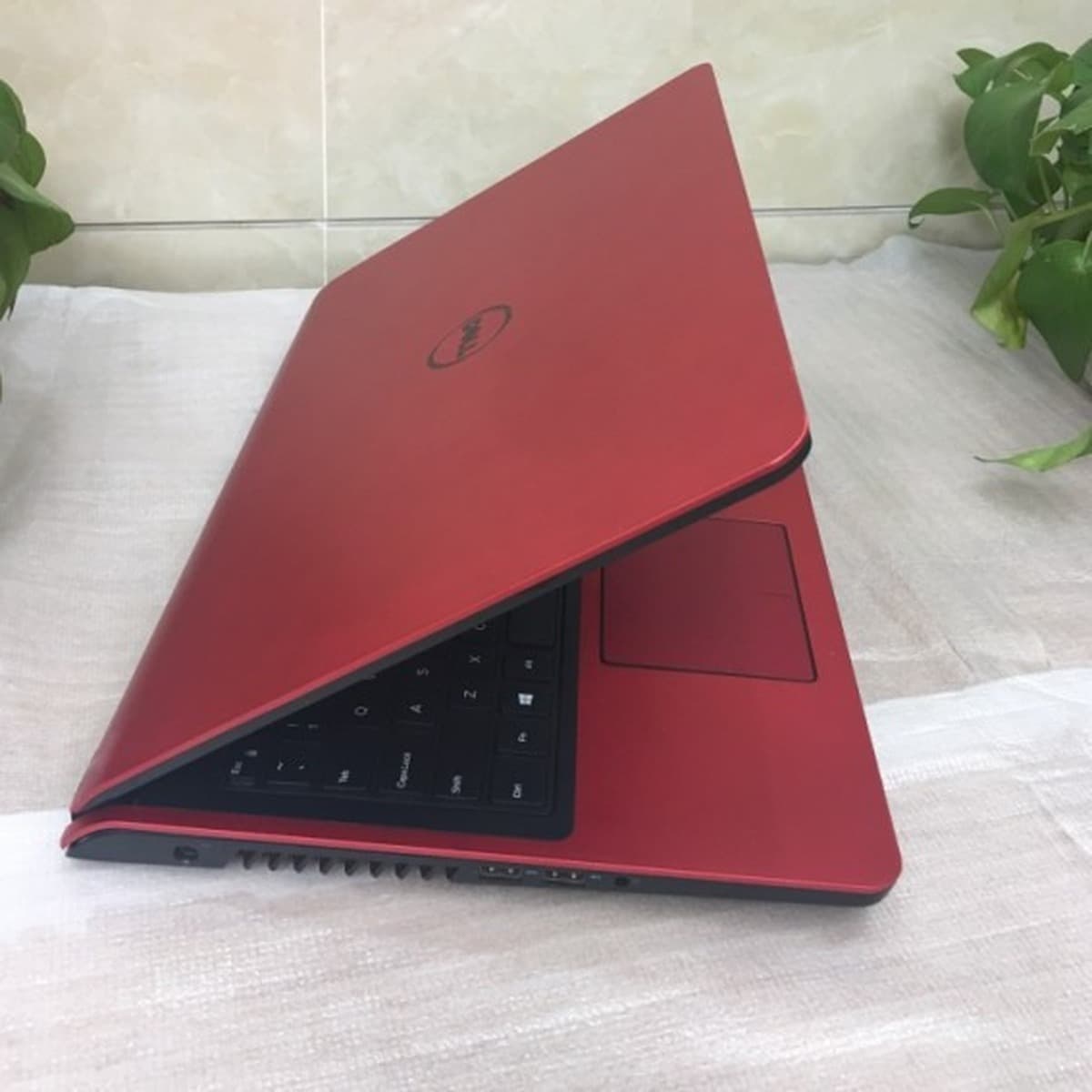 5577 Game Box 7559 Ноутбук I7GTX96010504G Игровой ноутбук с дискретной видеокартой и твердотельным накопителем Графическая...