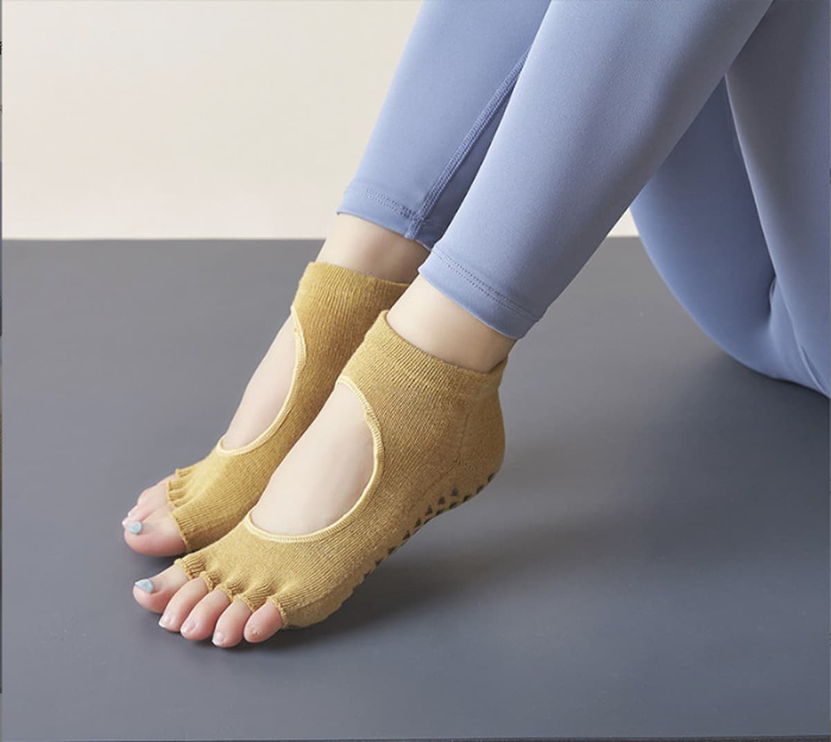 Весенне-летние носки для йоги с открытой спиной, нескользящие носки с пятью пальцами, однотонный хлопковый спортивный...