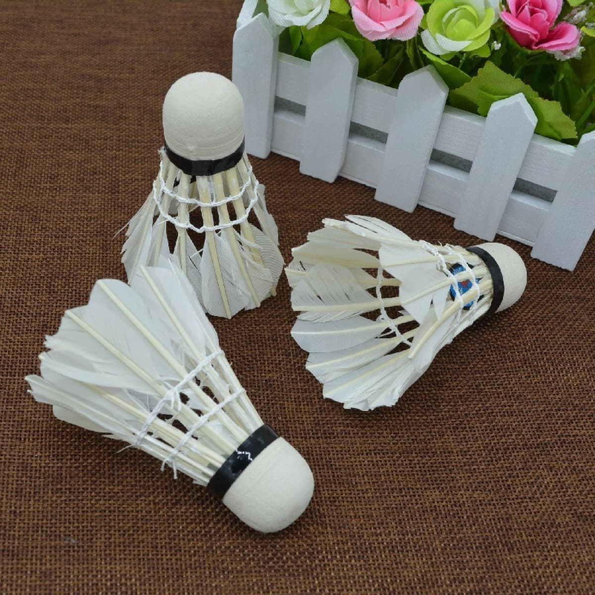 Небрендированные профессиональные долговечные мячи для бадминтона, 12 штук, из гусиного пера, для соревнований; 6 штук, из...