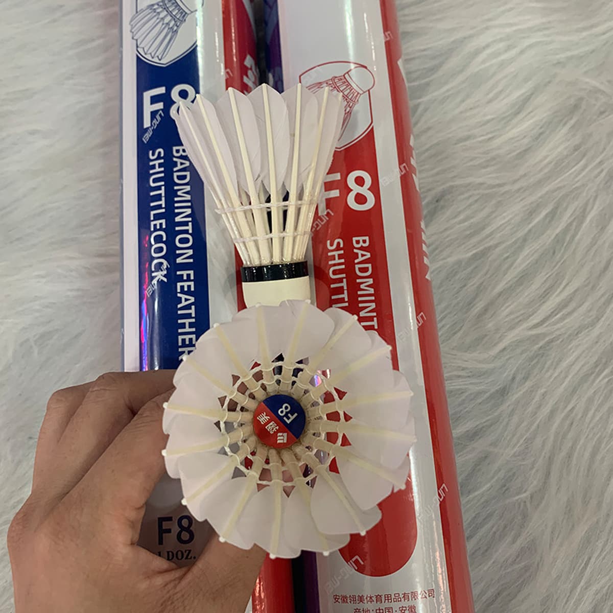 Производитель поставляет прочные бадминтонные воланы Lingmei, 12 штук в упаковке, для детей и взрослых, специально для...