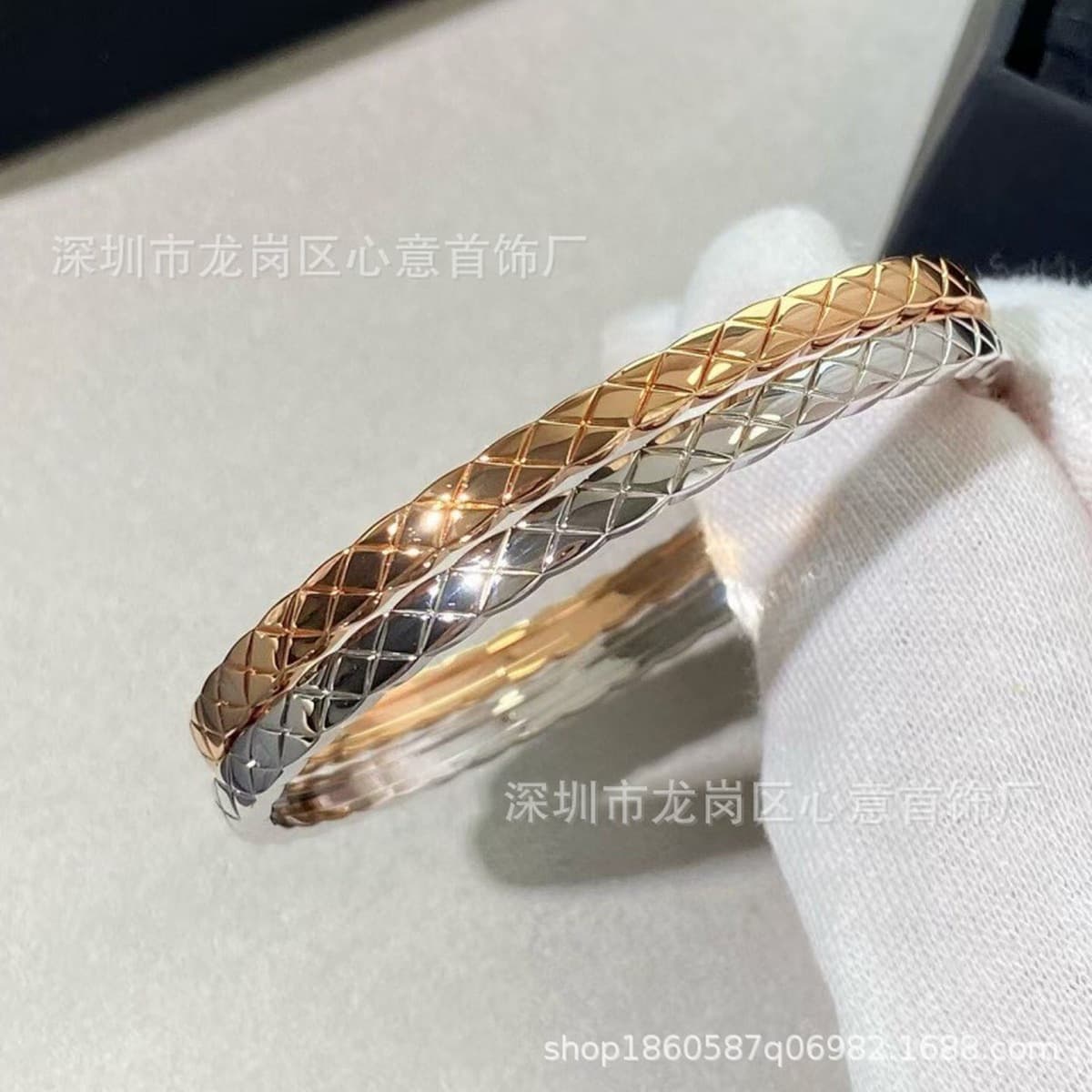 Seiko High Edition маленький ароматный бриллиант браслет 18k розовое золото с бриллиантами широкая пара в клетку coco...