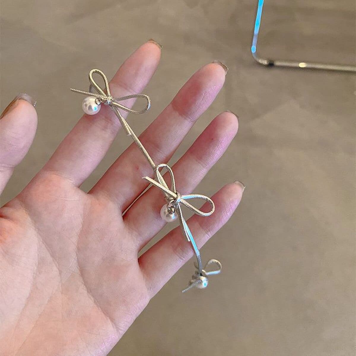 Ожерелье женский лук 2025 новый орнамент фея бело-черный кружевной шнуровки Choker короткая цепочка ключицы