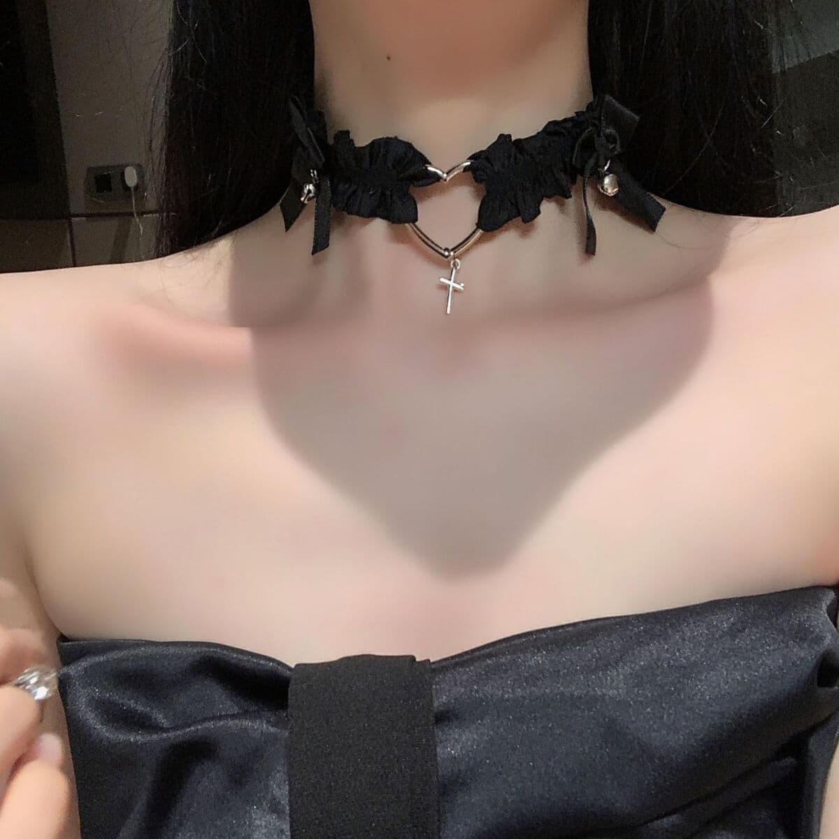 Ожерелье женский лук 2025 новый орнамент фея бело-черный кружевной шнуровки Choker короткая цепочка ключицы