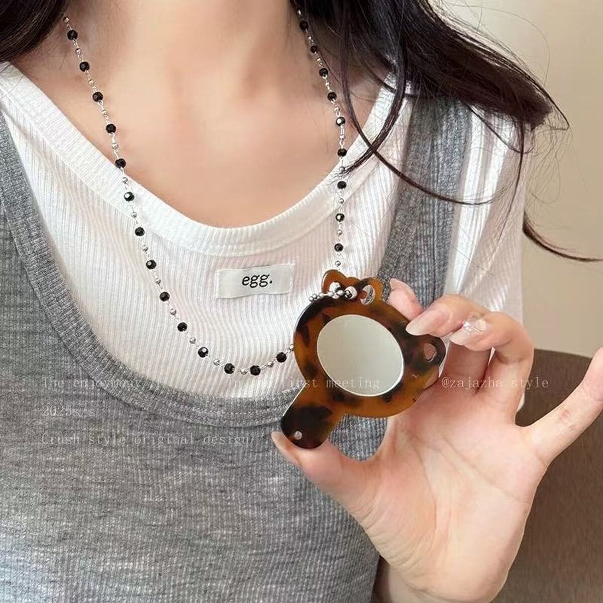 Кожаная магнитная шея очки сумка ожерелье женская сумка сумка солнцезащитные очки подвеска 2025 новый стиль изысканная...