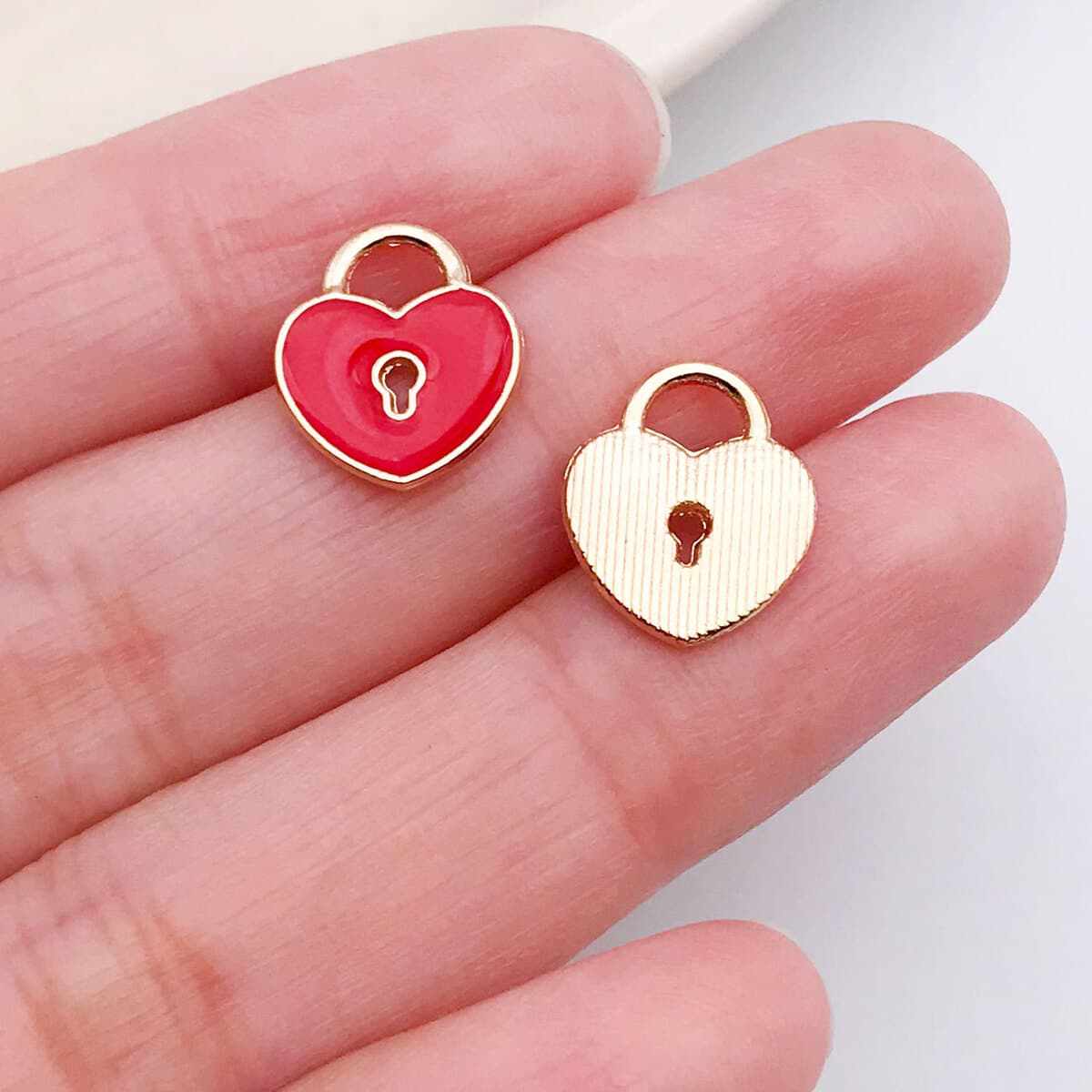 Кулон-подвеска для ожерелья DIY в форме сердца с розой и надписью LOVE, цвет розовый, ко Дню святого Валентина, аксессуары...