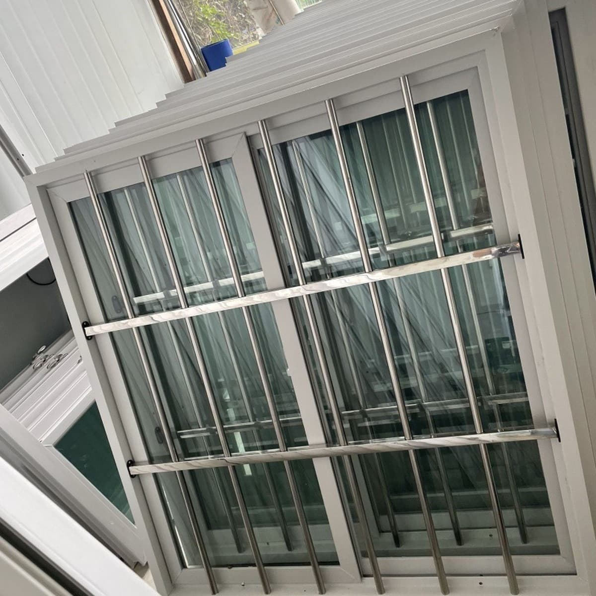 Пластиковые стальные окна алюминиевые окна контейнерные мобильные панельные комнаты