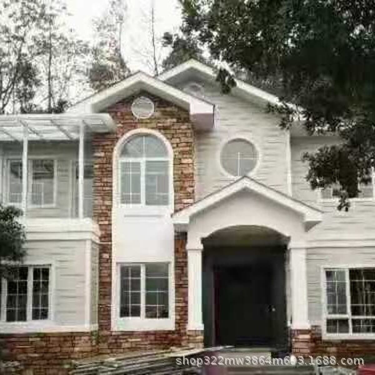 Кирпично-бетонная вилла со стальной конструкцией из легкого стального киля