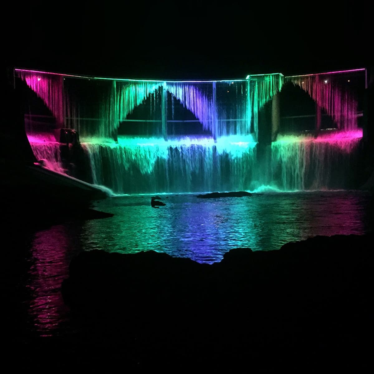 Фонтан Площадь на мосту Вилла Цифровой водяной занавес Бег Весна Прыжки Весна Все виды проточной воды Торговые центры Музыка...