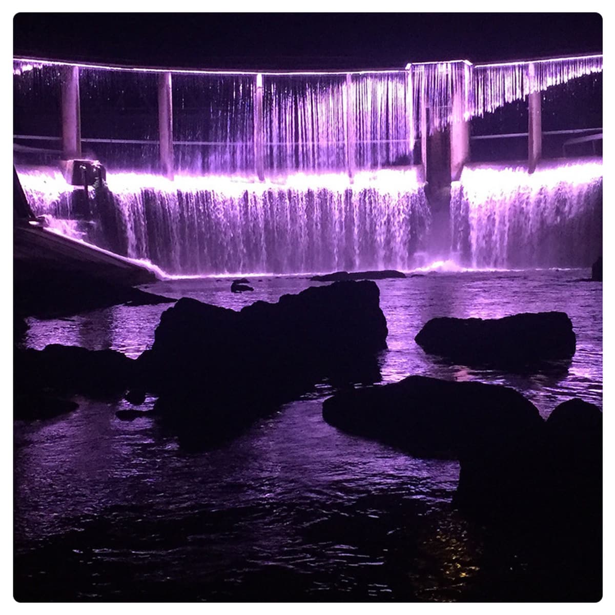 Фонтан Площадь на мосту Вилла Цифровой водяной занавес Бег Весна Прыжки Весна Все виды проточной воды Торговые центры Музыка...