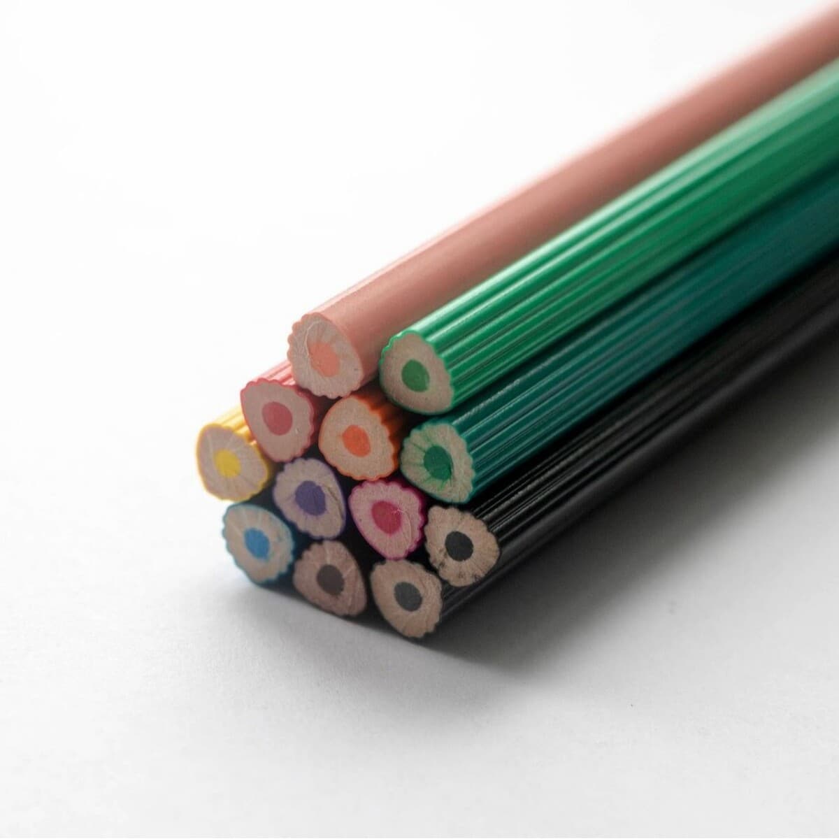 Цветные карандаши по индивидуальному заказу, детский набор для рисования, без деревянных цветных карандашей, форма сердца,...